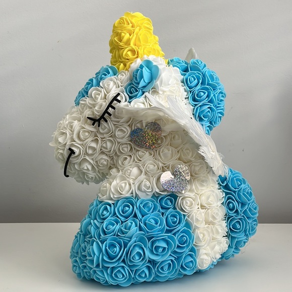 Large Foam Flower Unicorn with Wings - Picture 2 of 3